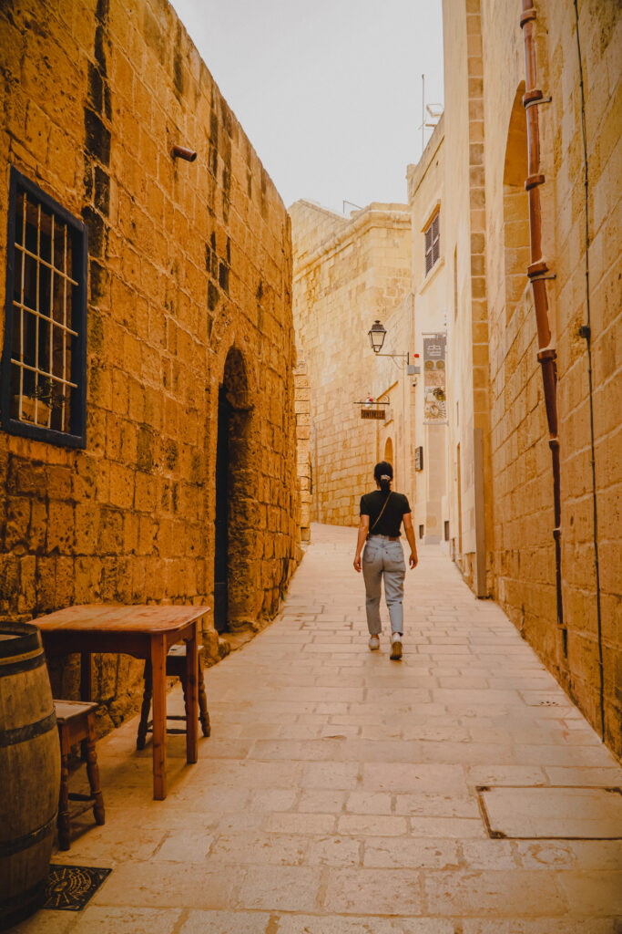 Cytadela w Victorii, Citadella Gozo, uliczka, klimatyczne uliczki