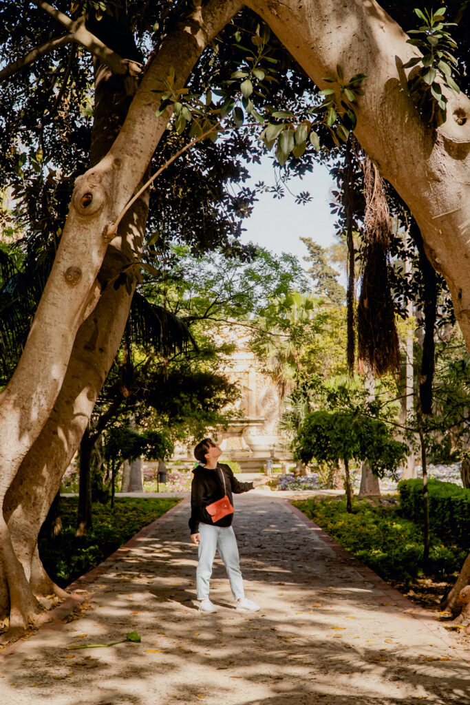 kobieta, Ogrody San Anton, Malta