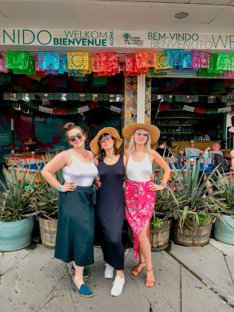 Muzeum tequili i mezcalu w Mexico City, Meksyk, przyjaciółki, viva mexico