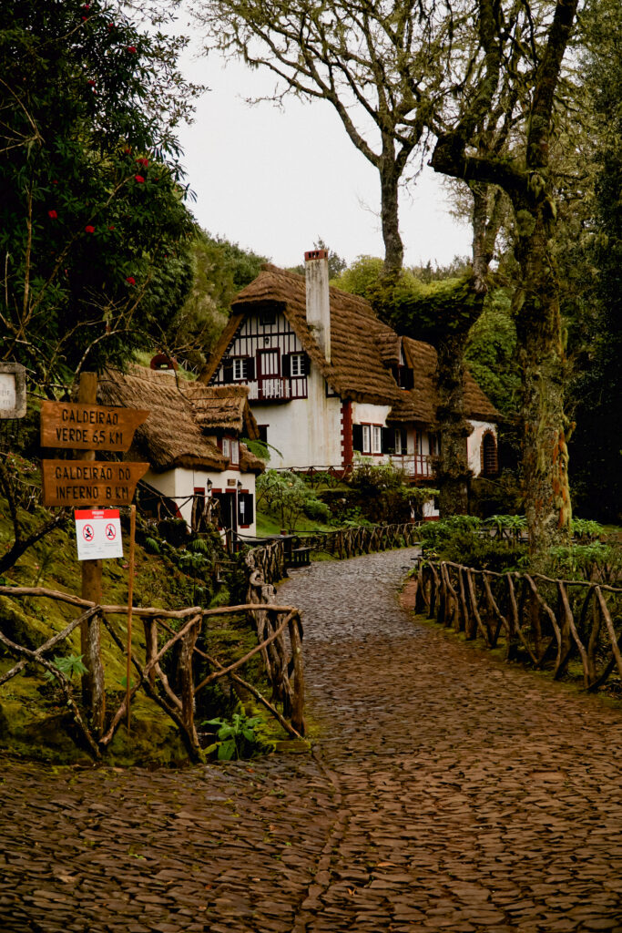 Park Queimadas i słynny maderski dom